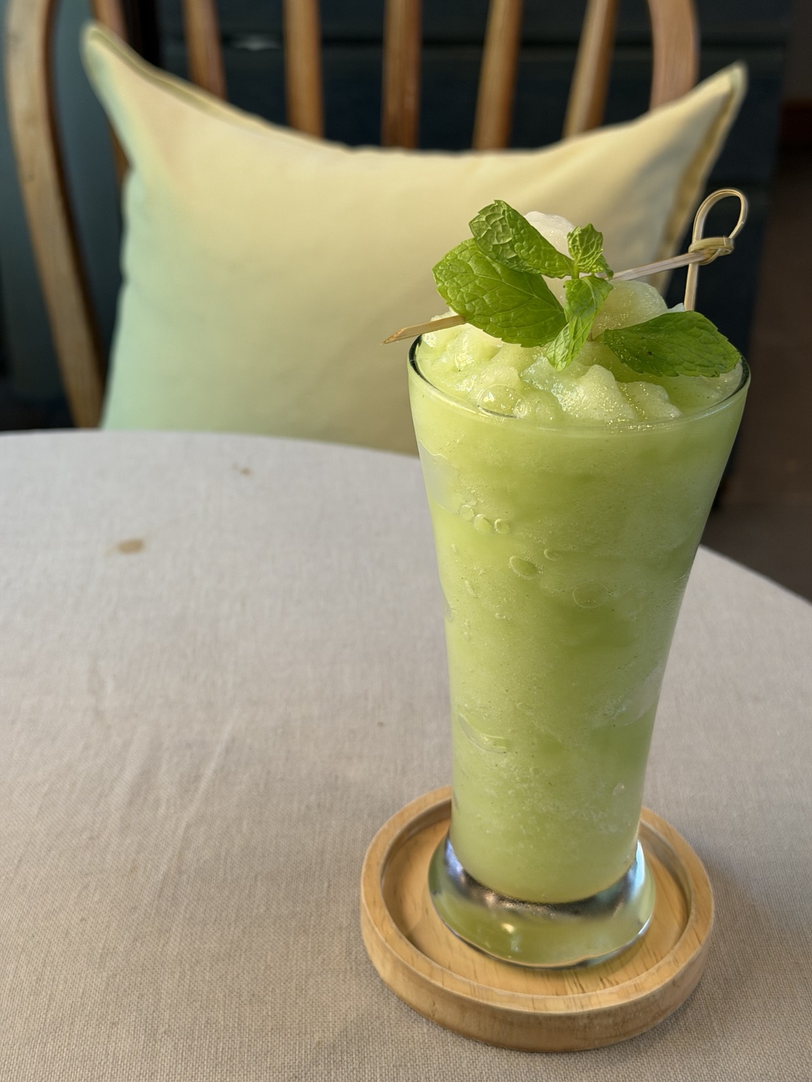 OHB Cafe & Mealで注文したLychee Mint