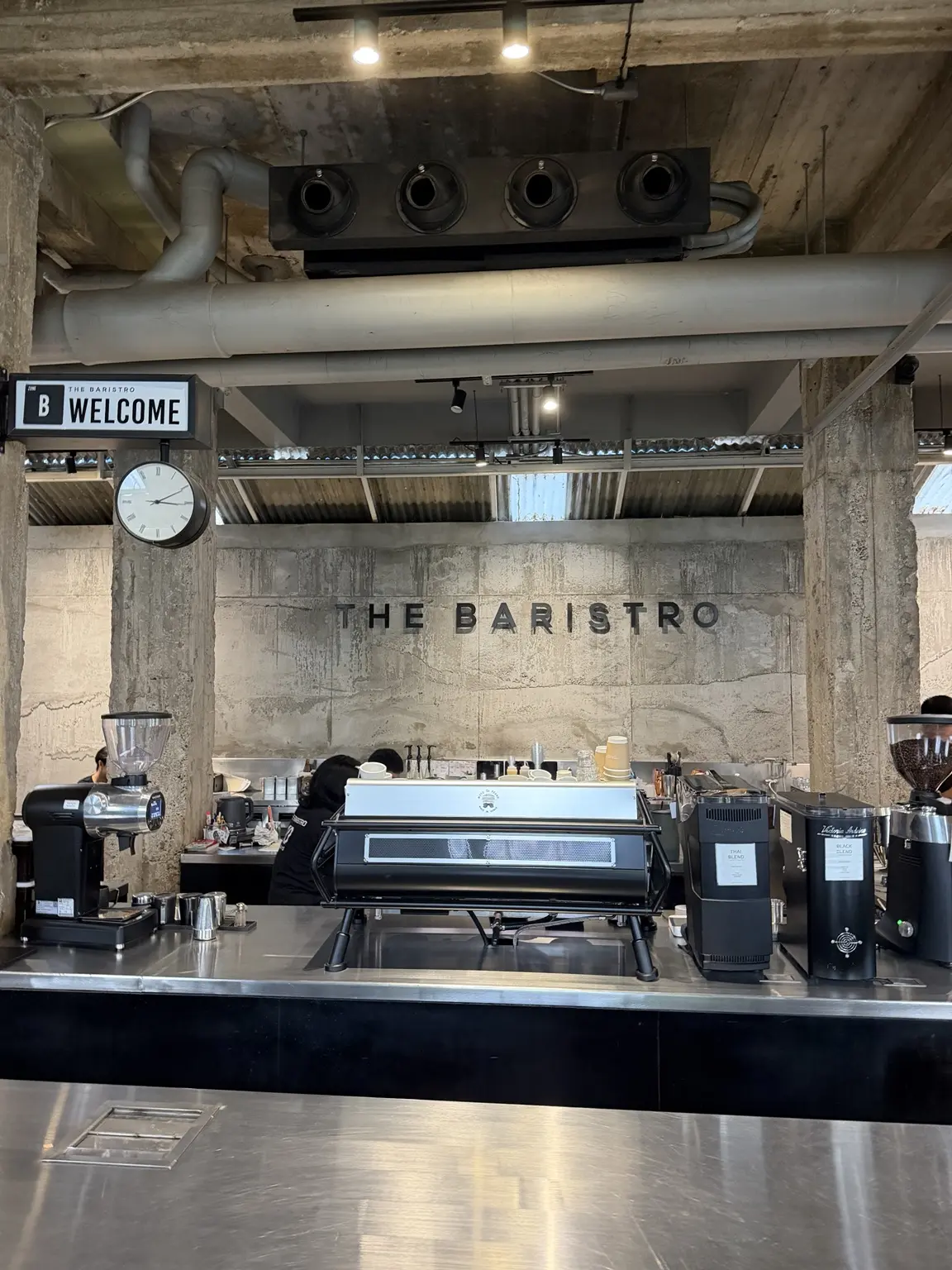The Baristro at Train Stationのバーカウンター